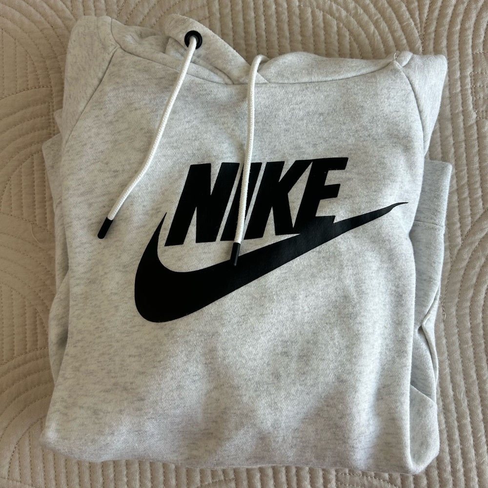 NIKE HOODIE ✨